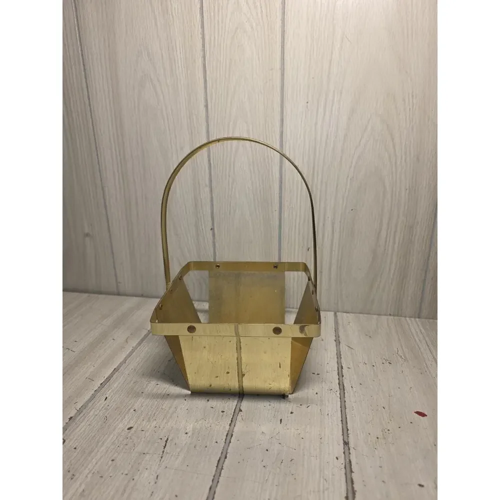 Vtg Brass Berry Basket W/ Handle Spring Decor Cottage Core Farmhouse Regency